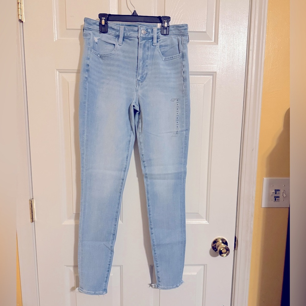 American Eagle Outfitters Light Blue Skinny Jeans (6 Long)